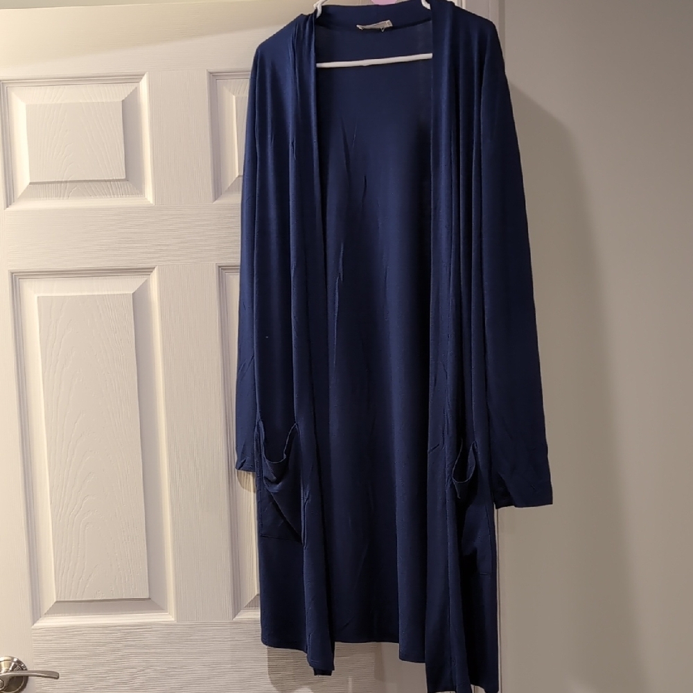 Elegant Navy Blue Open Cardigan